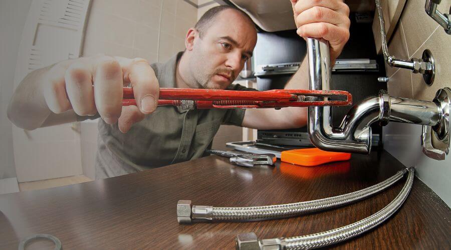 Expert burst pipe repair services in Kent, OR